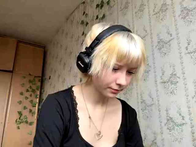 KerstinLoar webcam