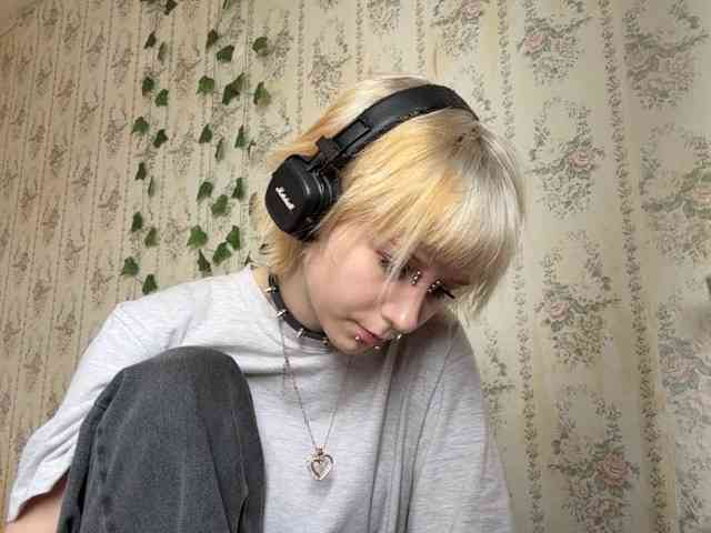 KerstinLoar webcam