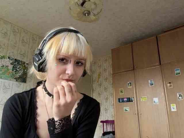 KerstinLoar webcam