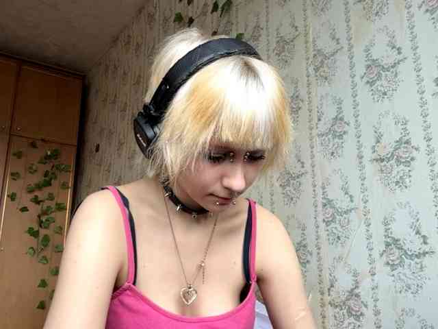 KerstinLoar webcam