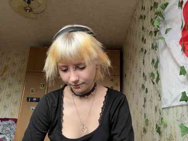 KerstinLoar webcam