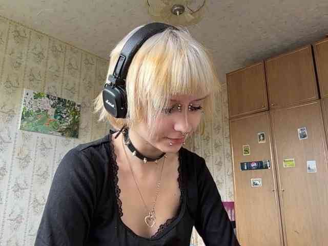 KerstinLoar webcam