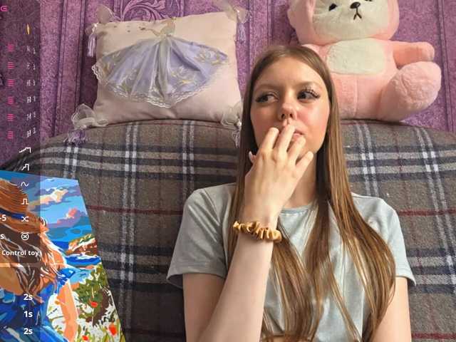 CharleenTetz live cam on BongaCams