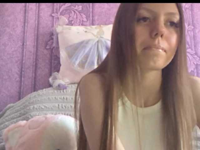 CharleenTetz live cam on BongaCams