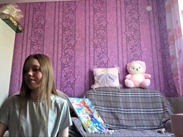 CharleenTetz live cam on BongaCams