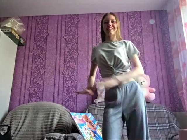 CharleenTetz live cam on BongaCams
