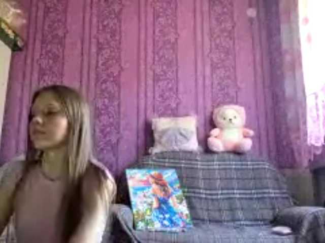 CharleenTetz live cam on BongaCams