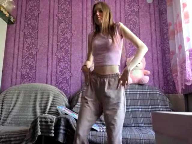 CharleenTetz live cam on BongaCams