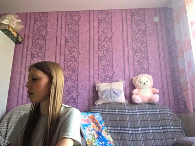 CharleenTetz live cam on BongaCams