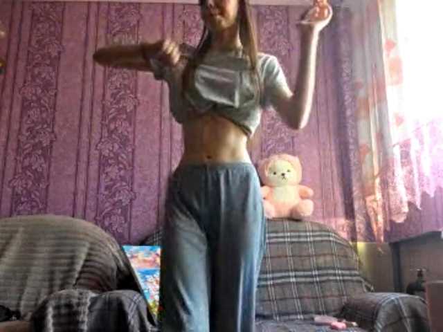 CharleenTetz live cam on BongaCams
