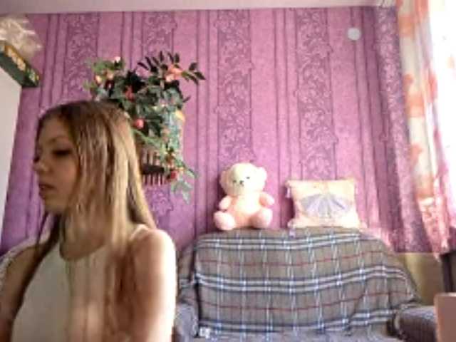 CharleenTetz live cam on BongaCams