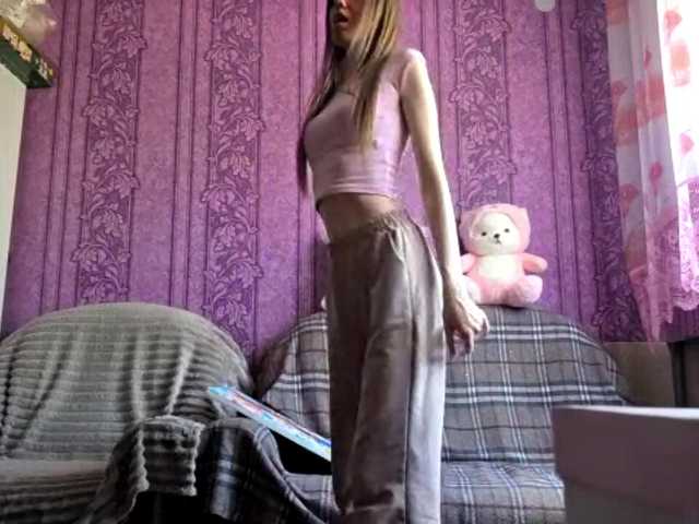 CharleenTetz live cam on BongaCams