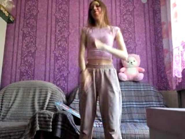 CharleenTetz live cam on BongaCams
