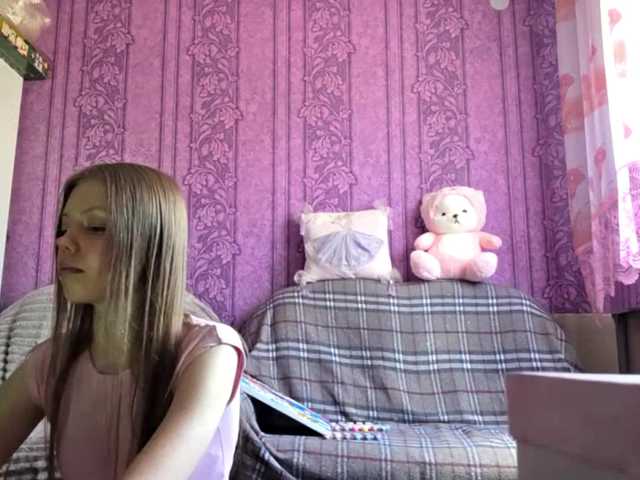 CharleenTetz live cam on BongaCams