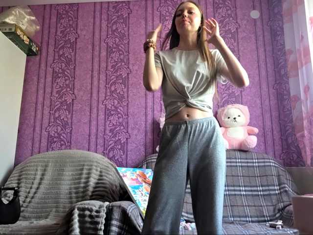 CharleenTetz live cam on BongaCams