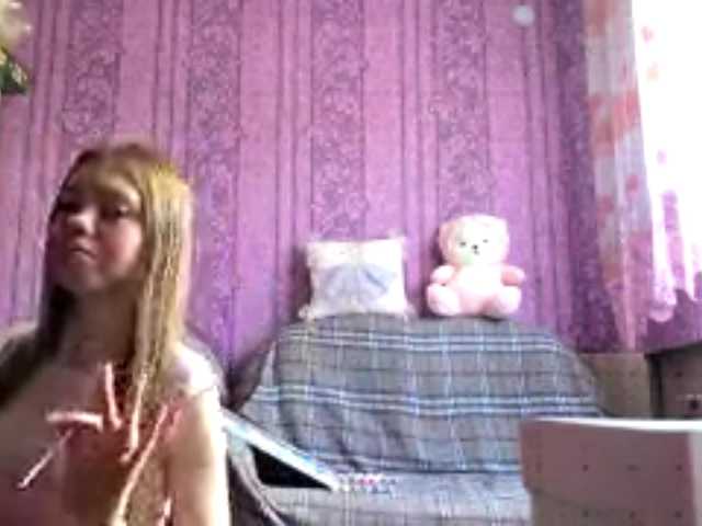 CharleenTetz live cam on BongaCams