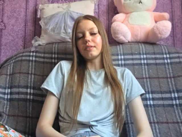 CharleenTetz live cam on BongaCams