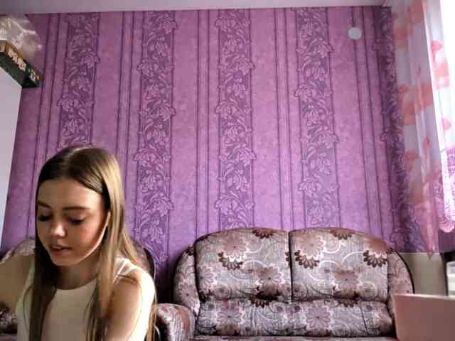CharleenTetz webcam