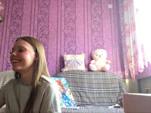 CharleenTetz webcam