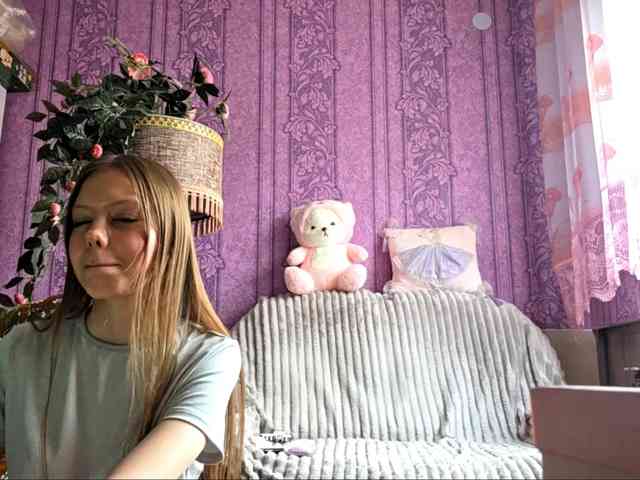CharleenTetz webcam