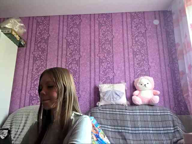 CharleenTetz webcam