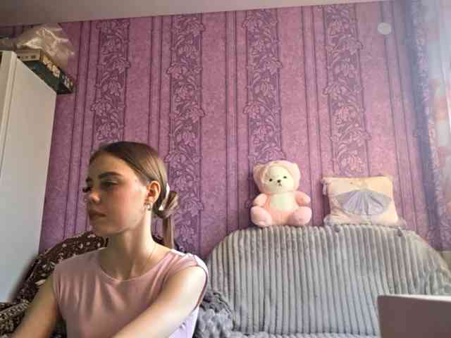 CharleenTetz webcam
