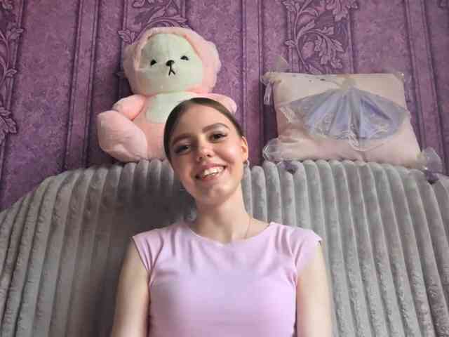 CharleenTetz webcam
