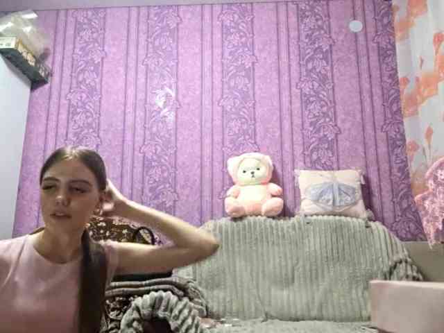 CharleenTetz webcam