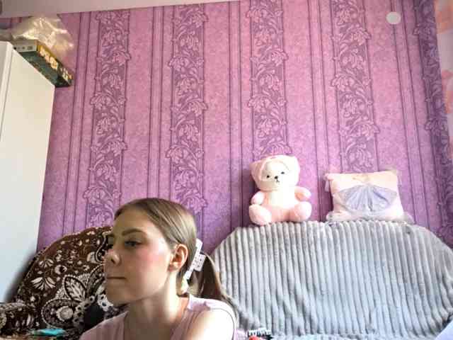 CharleenTetz webcam