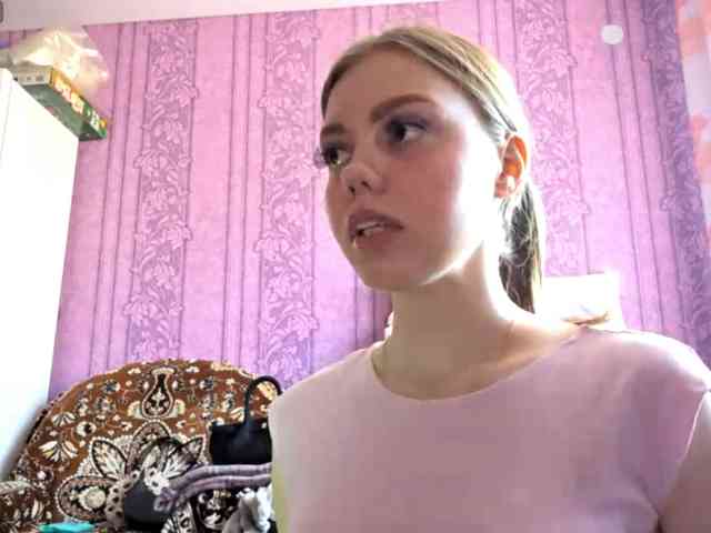 CharleenTetz webcam