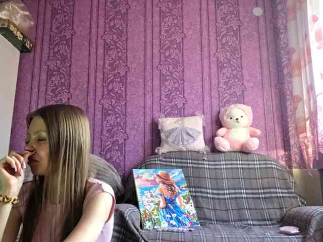 CharleenTetz webcam