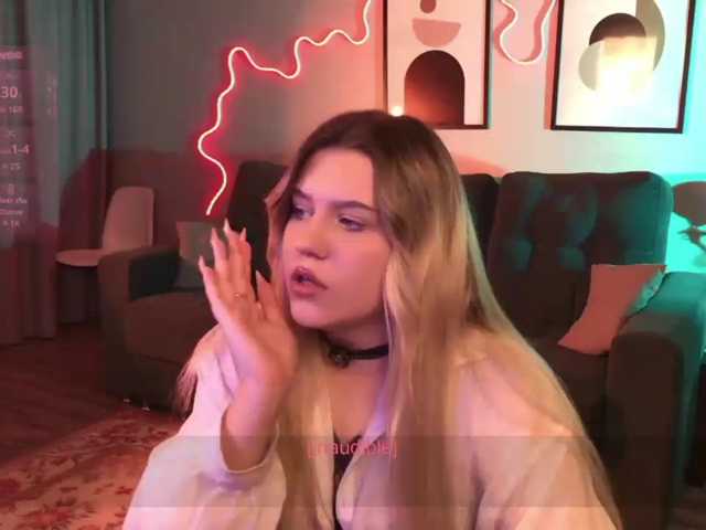 Mali-kiss live cam on BongaCams