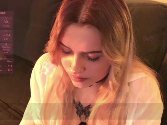 Mali-kiss live cam on BongaCams