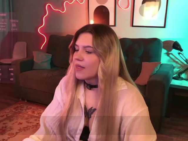 Mali-kiss live cam on BongaCams
