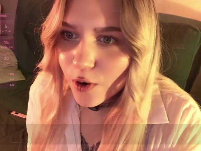 Mali-kiss live cam on BongaCams