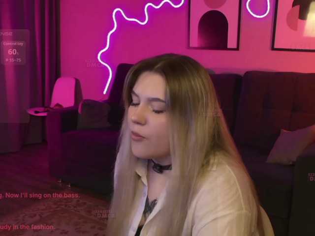 Mali-kiss live cam on BongaCams