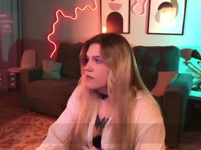 Mali-kiss live cam on BongaCams