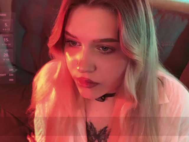 Mali-kiss live cam on BongaCams