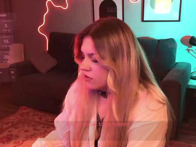 Mali-kiss live cam on BongaCams