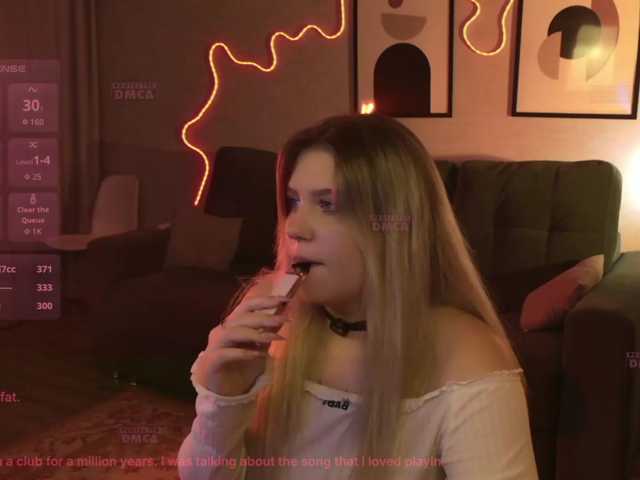 Mali-kiss live cam on BongaCams