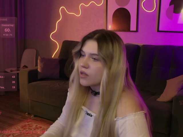 Mali-kiss live cam on BongaCams