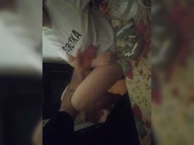 Pingwin89 live cam on BongaCams