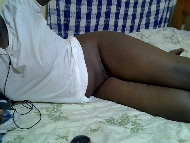 Blackchocco live cam on BongaCams