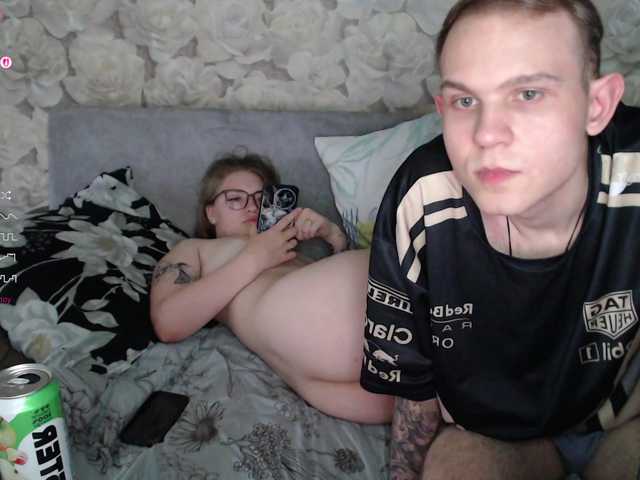 Dressed-To-Undress live cam on BongaCams