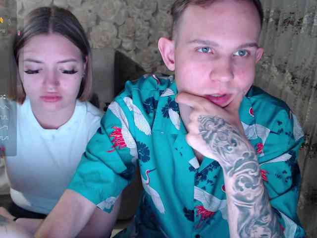 Dressed-To-Undress webcam
