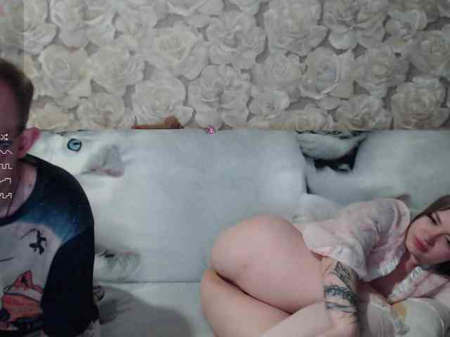 Dressed-To-Undre... Live Webcam on BongaCams