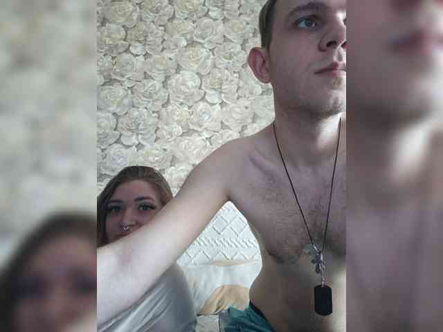 Dressed-To-Undress webcam