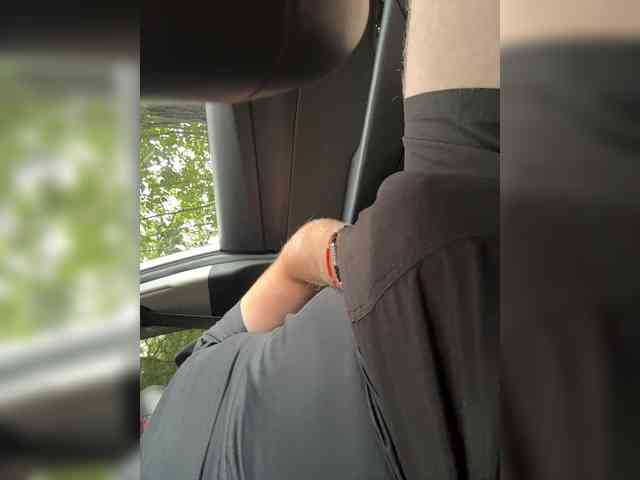 RUS19-5 Sex Cam Show