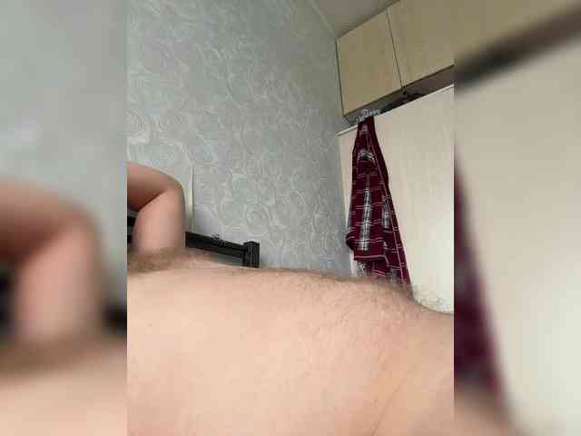 RUS19-5 Sex Cam Show