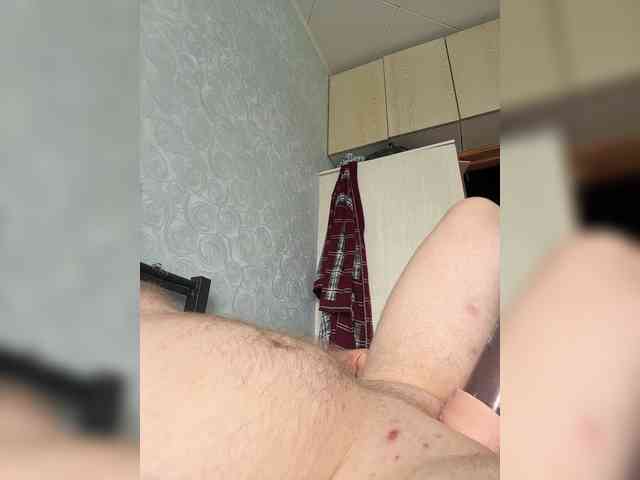 RUS19-5 Sex Cam Show